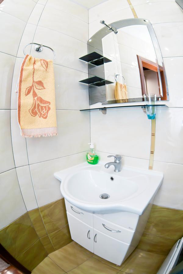 Aparthotel Затишна Квартирка Krementschuk Exterior foto